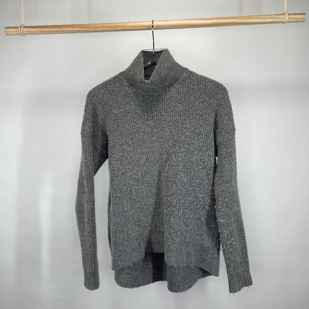 Madewell Waffle stitch Turtleneck